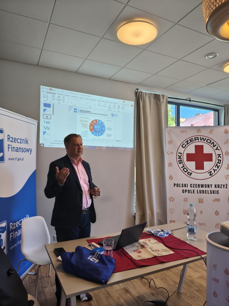 ekspert Rzecznika Finansowego w trakcie prelekcji